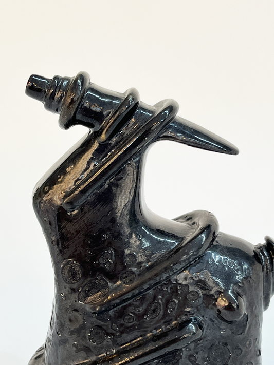 Pipa negra de cerámica