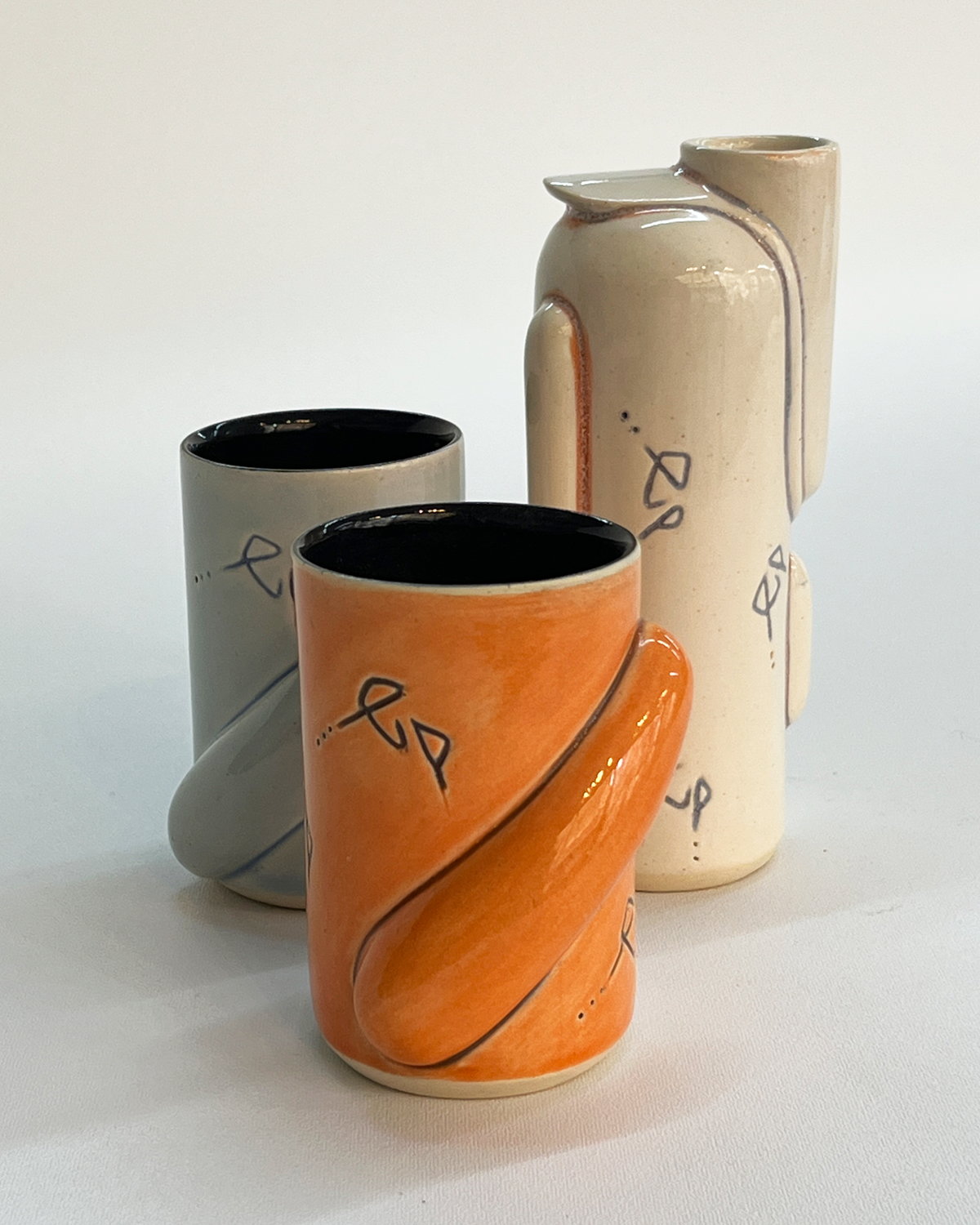 Set tazas + jarra X Escape Plan
